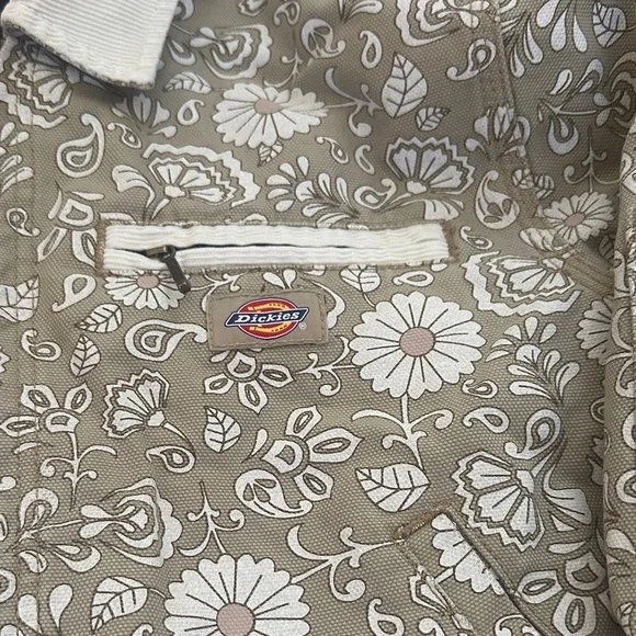 Dickies Beige Tan Floral Pattern Jacket NWOT - Picture 3 of 6